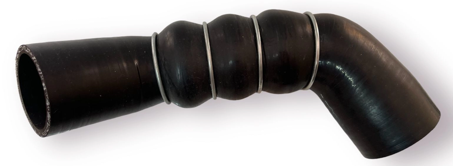 AUDİ TURBO İNTERCOL SİLİKON HORTUM 4F01455738AE